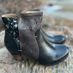NEW in box L’Artiste booties by Spring Step.  Size 8.5